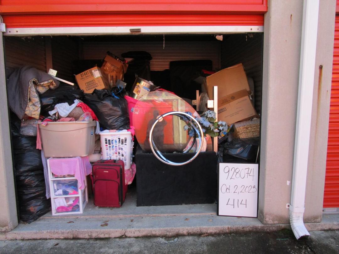 Storage Unit Auction in Columbus , OH at UHaul Moving & Storage of